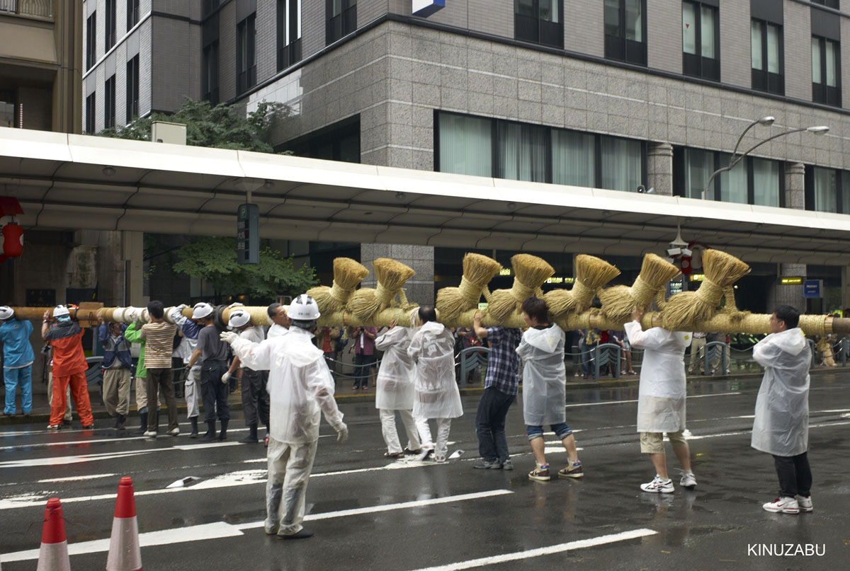 2010年京都祇園祭長刀鉾の鉾立て