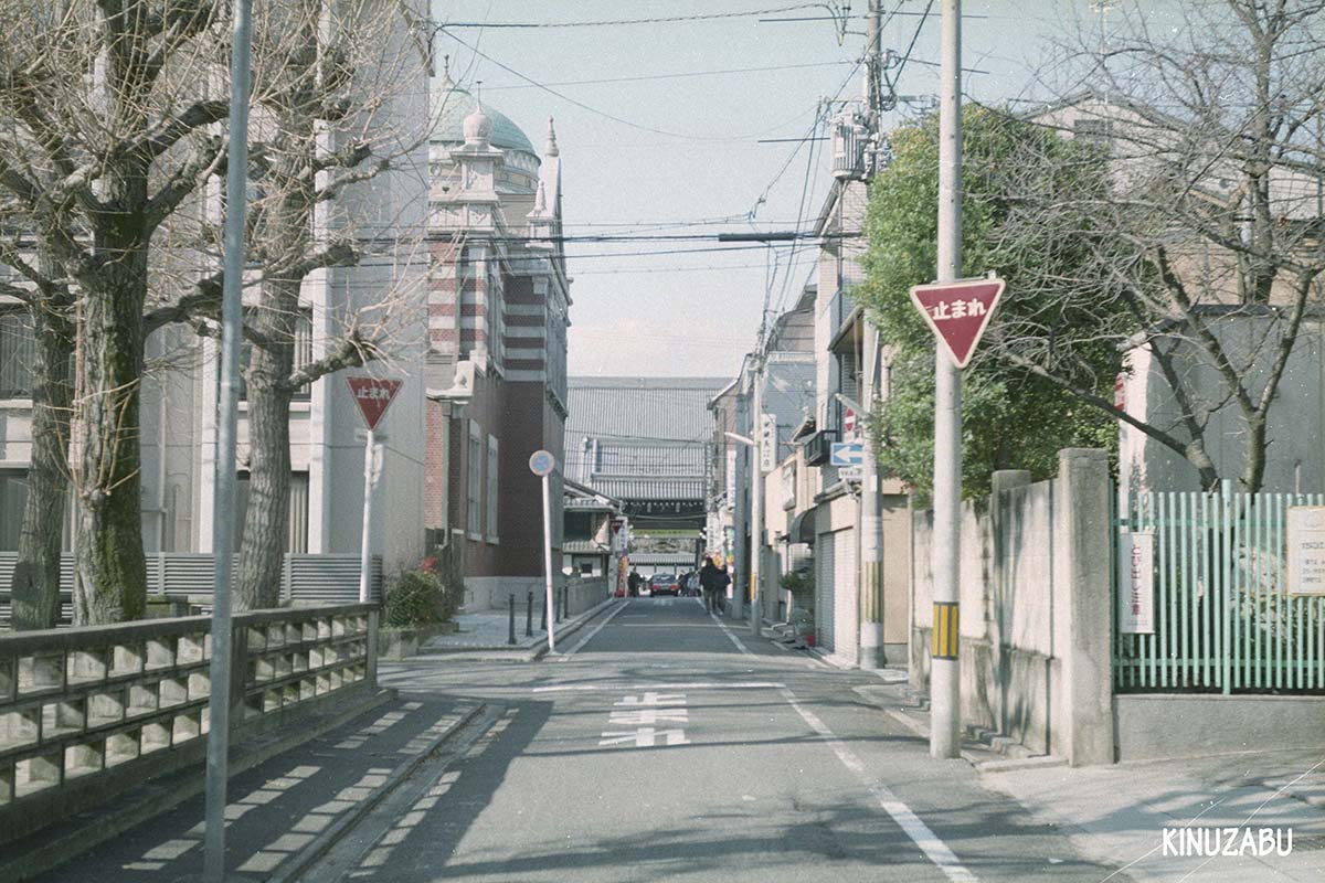 京都の街と今宮神社