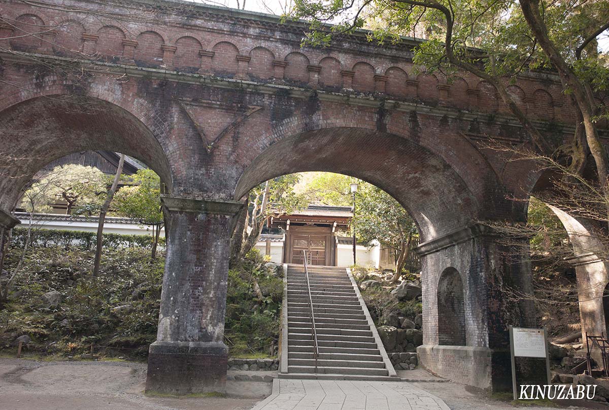 京都の桜：インクライン、南禅寺、野村美術館裏